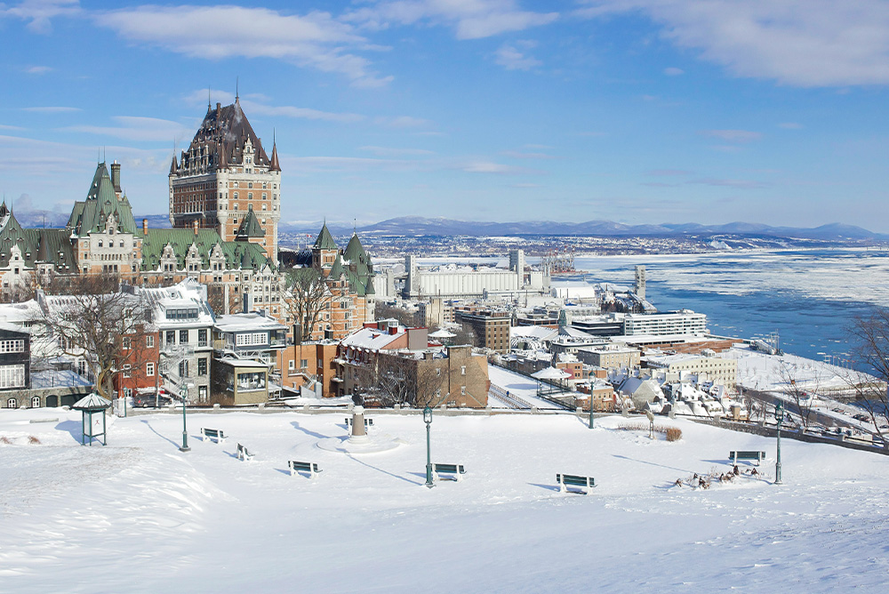 Discover Christmas Markets of Montreal and Quebec City